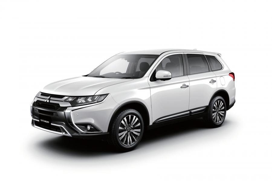  Mitsubishi Outlander 2018 года  (JP) (фото 1 из 3)